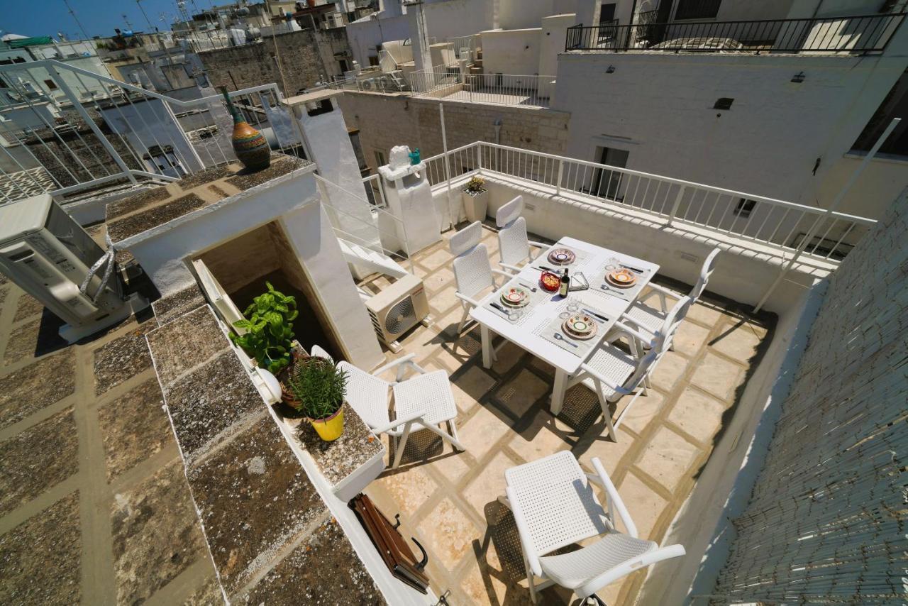 Domus Lapis - Con Terrazza Panoramica Villa Ostuni Luaran gambar